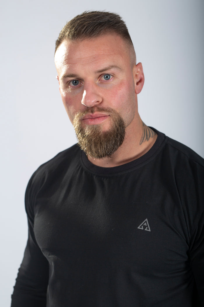 Long-sleeved Performance T-Shirt - Black