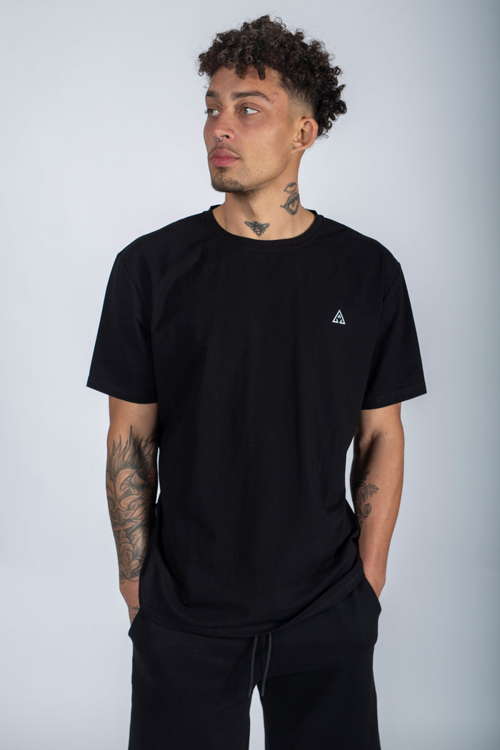 Essential T-Shirt - Black