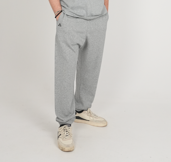 Essential Pants - Grey